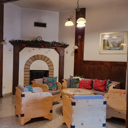 Nad Przelomem 3* Sromowce Niżne