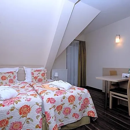 Nad Przelomem ホテル Sromowce Niżne