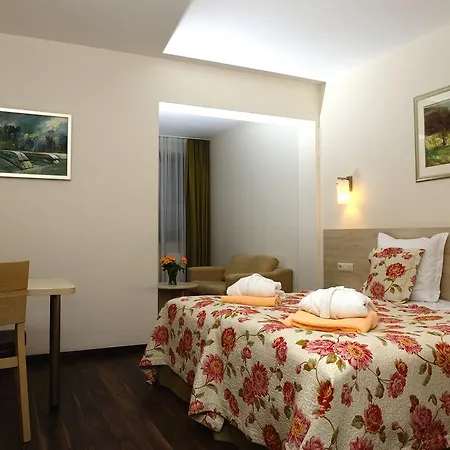 Nad Przelomem Hotel 3*