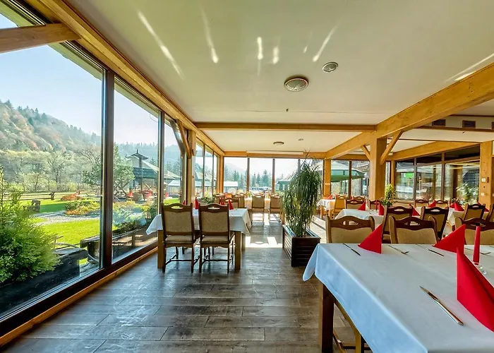 Nad Przelomem 3* Sromowce Niżne